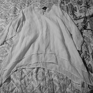 *FLASH SALE!! FINAL DROP!* Linen Top